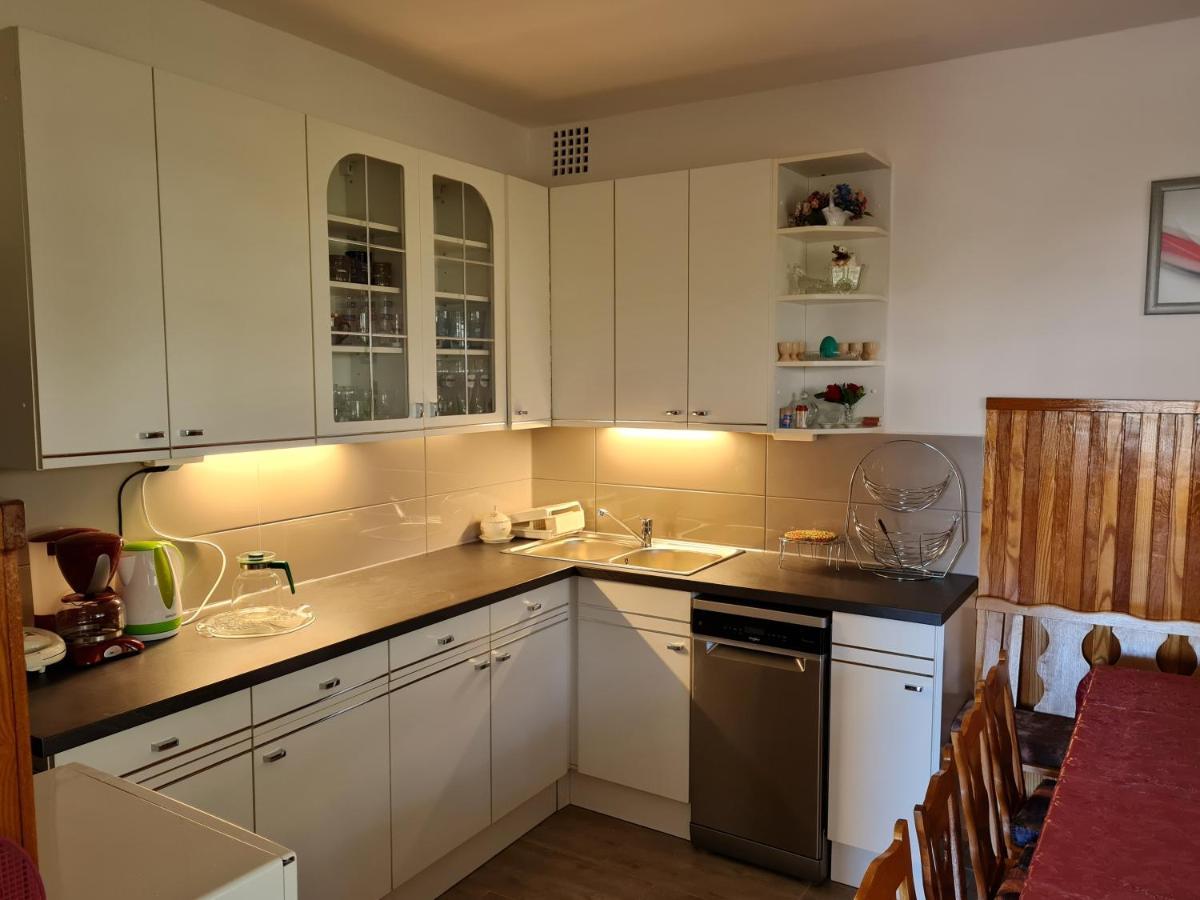Gyoengyvirag Apartman Lenti Exteriör bild