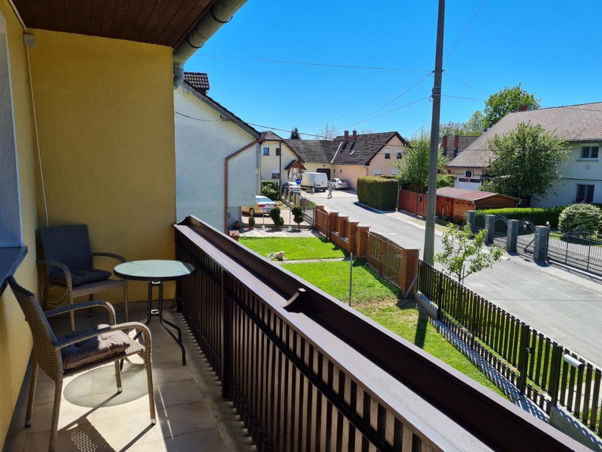 Gyoengyvirag Apartman Lenti Exteriör bild