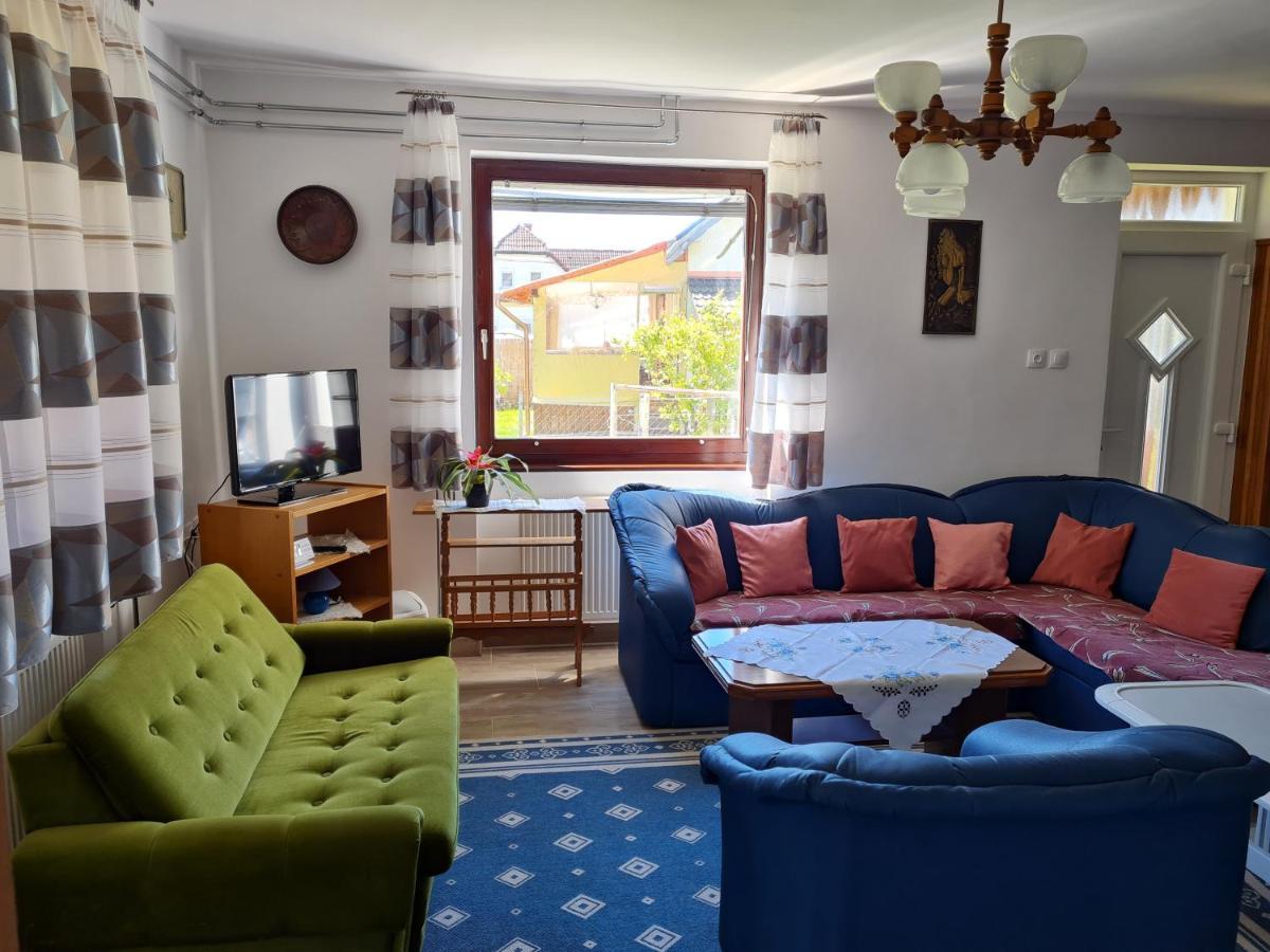 Gyoengyvirag Apartman Lenti Exteriör bild